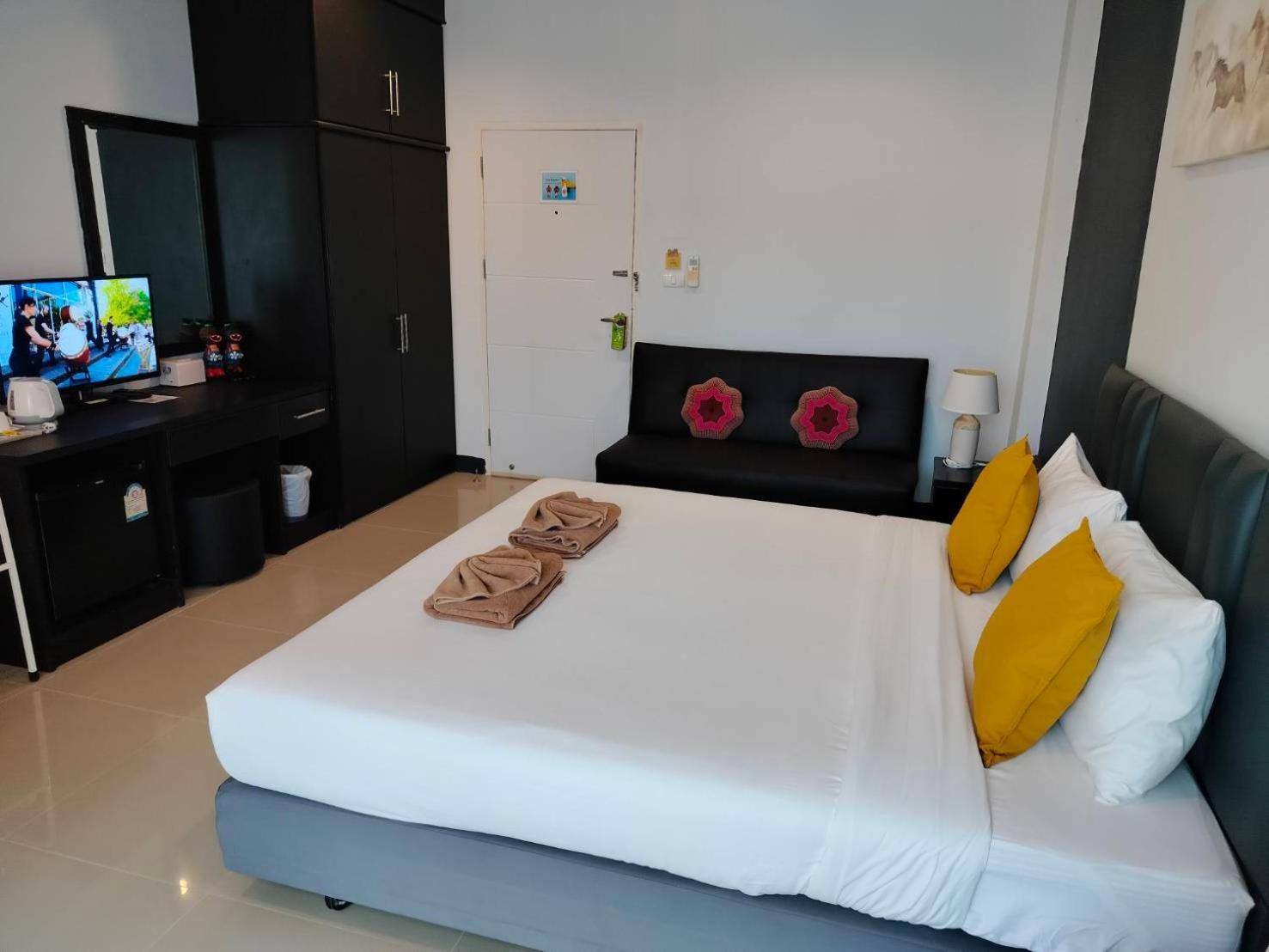 May House Karon Beach Ban Karon Exterior foto